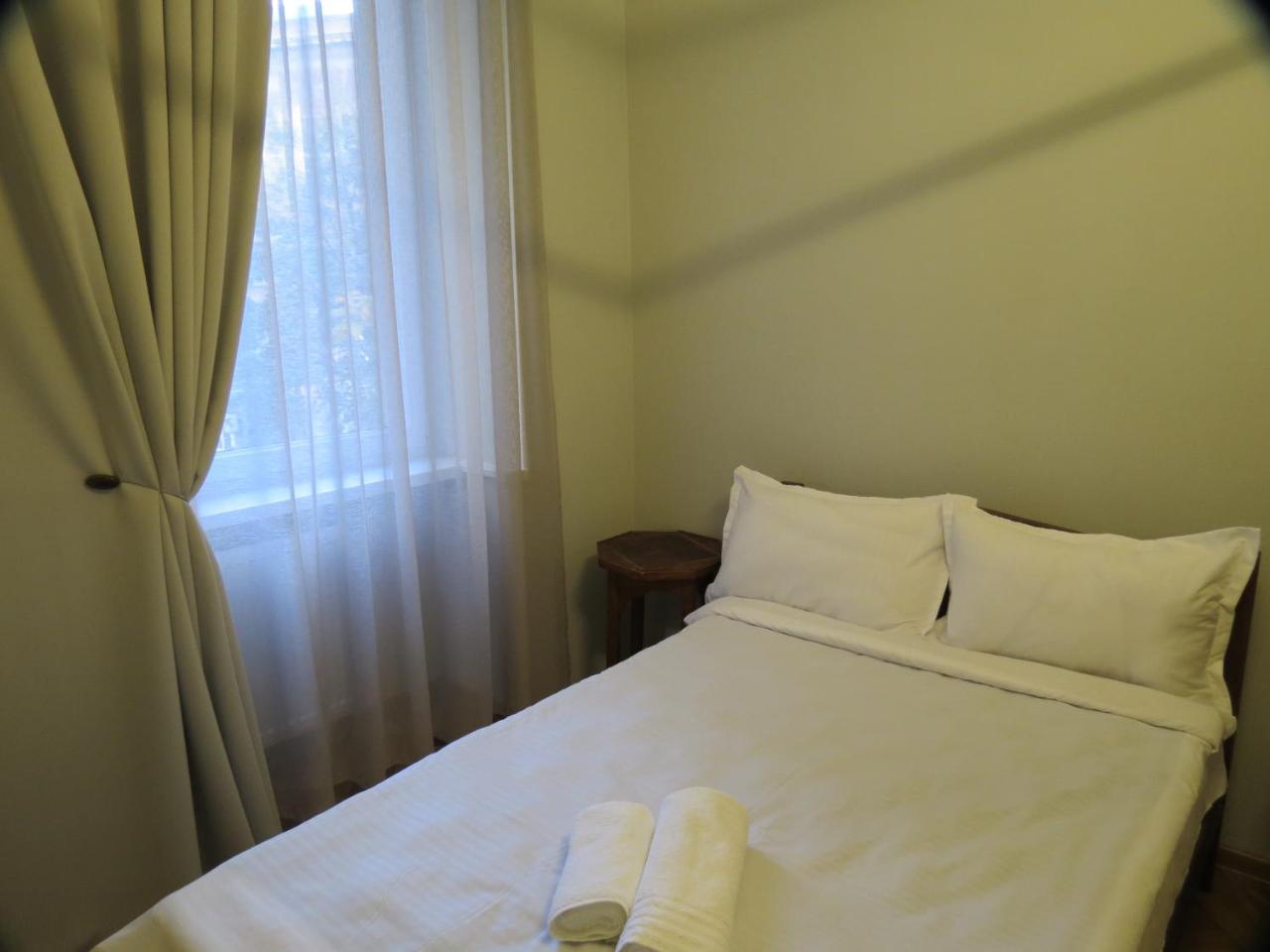 Three Rooms Apartment Tbilisi Exteriör bild
