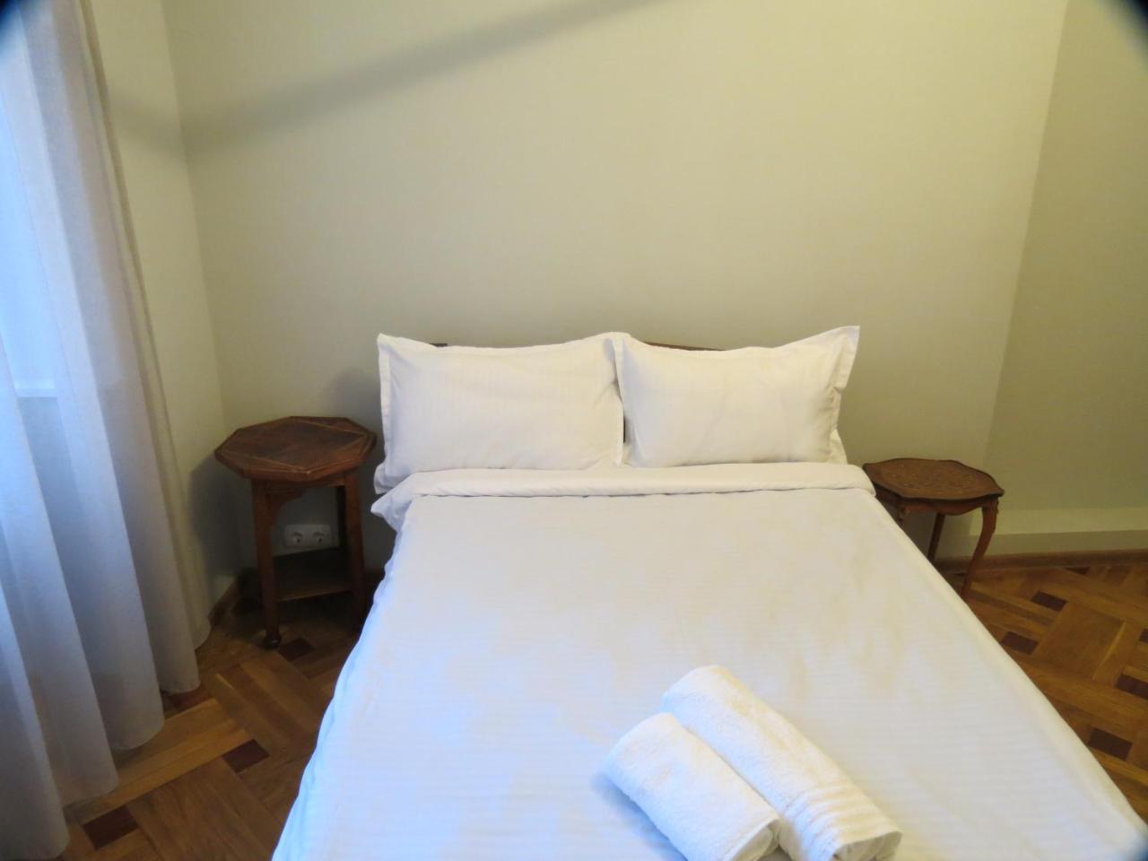 Three Rooms Apartment Tbilisi Exteriör bild
