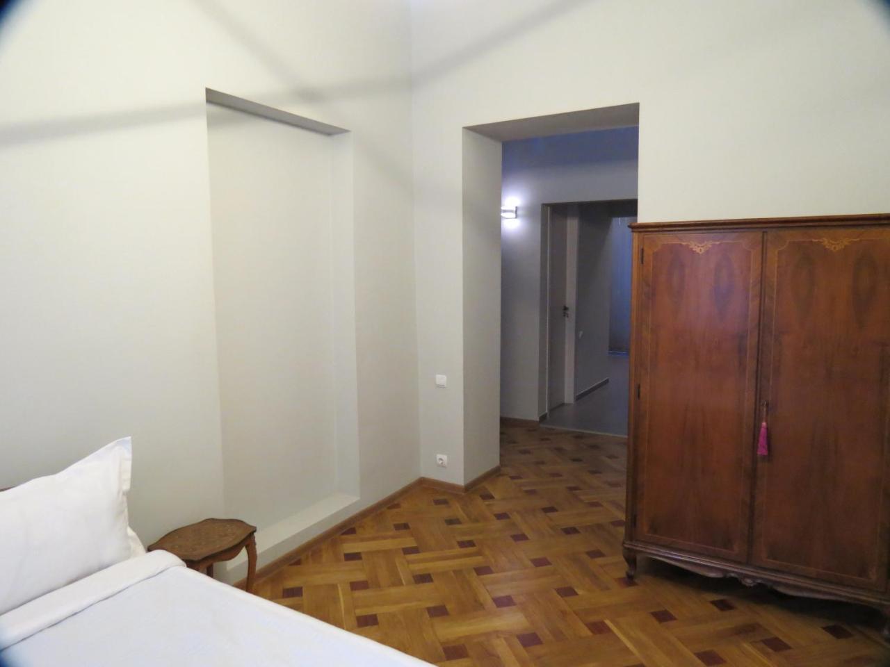 Three Rooms Apartment Tbilisi Exteriör bild