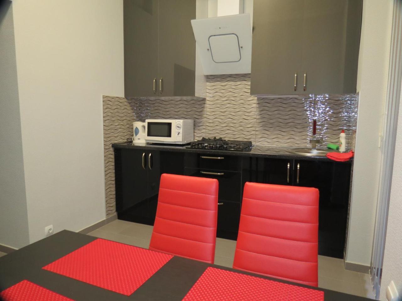 Three Rooms Apartment Tbilisi Exteriör bild